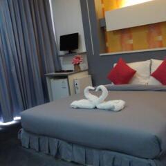Balcony Hostel Patong комната для гостей фото 5