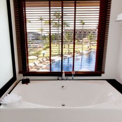 Отель Kamala Beach Resort a Sunprime Resort ванная