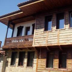 Отель Family Hotel Medven - 1 Болгария, Сливен - отзывы, цены и фото номеров - забронировать отель Family Hotel Medven - 1 онлайн вид на фасад