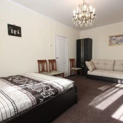 Гостиница Улучшенные апартаменты «Apartlux Наметкина Suite» в Москве отзывы, цены и фото номеров - забронировать гостиницу Улучшенные апартаменты «Apartlux Наметкина Suite» онлайн Москва комната для гостей фото 3