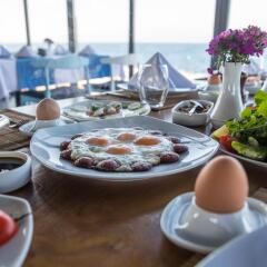 Maya Bistro Hotel Beach питание