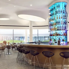 DoubleTree by Hilton Hotel Wroclaw гостиничный бар