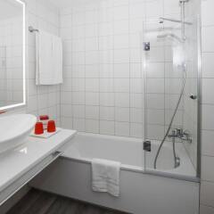 NH Zürich Airport Hotel ванная