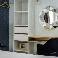 Hotel Elysée Etoile сейф в номере