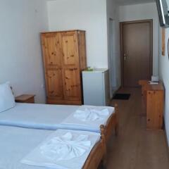 Отель Zlatna Kotva Guest House Аврен комната для гостей фото 5