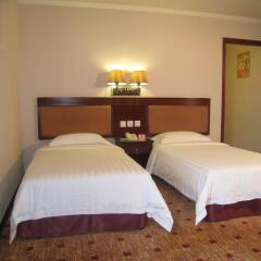 East Asia Hotel комната для гостей фото 3