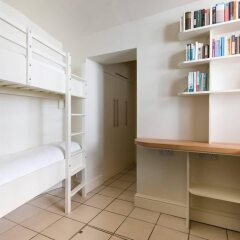 Отель Spacious 2BR Flat in Kensington Великобритания, Лондон - отзывы, цены и фото номеров - забронировать отель Spacious 2BR Flat in Kensington онлайн комната для гостей фото 3