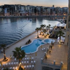 Cavalieri Art Hotel с домашними животными