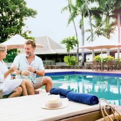 Отель Novotel Nadi Фиджи, Вити-Леву - отзывы, цены и фото номеров - забронировать отель Novotel Nadi онлайн бассейн