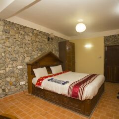 Отель Peaceful Cottage & Cafe Du Mont Непал, Нагаркот - отзывы, цены и фото номеров - забронировать отель Peaceful Cottage & Cafe Du Mont онлайн сейф в номере