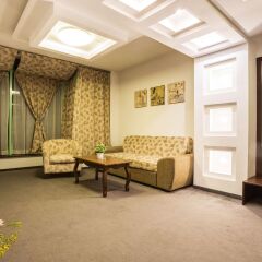 Earth and People Hotel & Spa фитнесс-зал