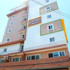 Отель Chamada Place вид на фасад фото 3