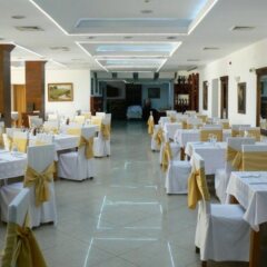 Отель Kaylaka Park Hotel Болгария, Плевен - отзывы, цены и фото номеров - забронировать отель Kaylaka Park Hotel онлайн питание фото 2