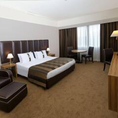 Отель Holiday Inn Rome- Eur Parco Dei Medici Рим комната для гостей фото 4