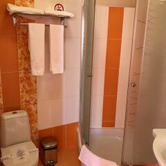 Гостиница WellOtel Chernomorsk Украина, Черноморск - отзывы, цены и фото номеров - забронировать гостиницу WellOtel Chernomorsk онлайн ванная фото 2