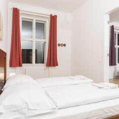 Отель Seilergasse De Luxe Apartment by Welcome2Vienna Австрия, Вена - отзывы, цены и фото номеров - забронировать отель Seilergasse De Luxe Apartment by Welcome2Vienna онлайн комната для гостей фото 2
