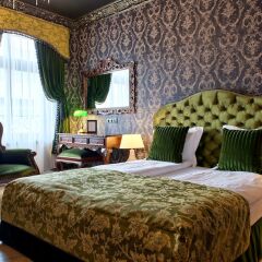 Отель SleepWalker Boutique Suites комната для гостей фото 8