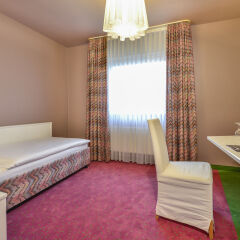 Отель Airport Hotel by The New Yorker Германия, Кёльн - 1 отзыв об отеле, цены и фото номеров - забронировать отель Airport Hotel by The New Yorker онлайн детские мероприятия