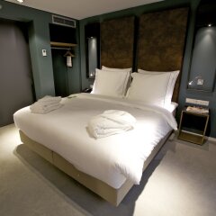 Hotel De Hallen комната для гостей
