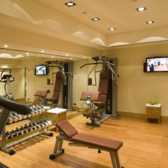 Отель Starhotels Metropole Рим фитнесс-зал