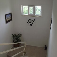 Отель Antalya Farm House сейф в номере