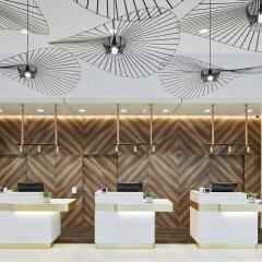 Отель Courtyard by Marriott Luton Airport комната для гостей