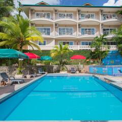 Отель Patong Rai Rum Yen Resort бассейн