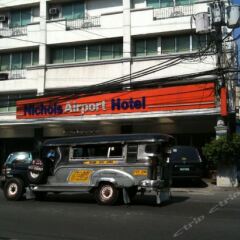 Отель Nichols Airport Hotel Филиппины, Паранак - отзывы, цены и фото номеров - забронировать отель Nichols Airport Hotel онлайн городской автобус