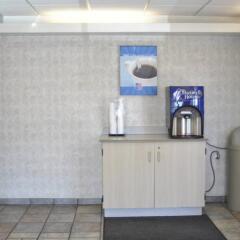 Отель Motel 6 Canoga Park США, Лос-Анджелес - отзывы, цены и фото номеров - забронировать отель Motel 6 Canoga Park онлайн питание