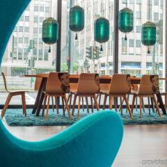 Отель Motel One Düsseldorf Hauptbahnhof интерьер отеля фото 3