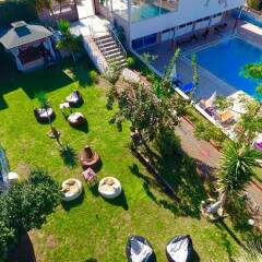 Yunus Hotel балкон