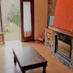 Отель Apartamentos Rurales Les Barnedes Испания, Мольо - отзывы, цены и фото номеров - забронировать отель Apartamentos Rurales Les Barnedes онлайн комната для гостей фото 4
