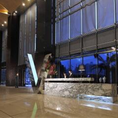 Wongtee V Hotel интерьер отеля