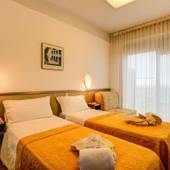Отель Eurhotel Римини комната для гостей фото 6
