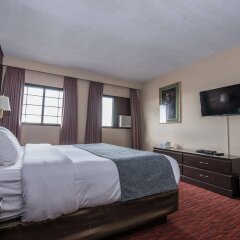 Argyll Plaza Hotel in Edmonton, Canada from 78$, photos, reviews - zenhotels.com room amenities