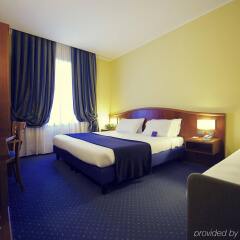Отель Mercure Genova San Biagio комната для гостей фото 2