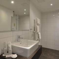Uhu Gästehaus in Cologne, Germany from 166$, photos, reviews - zenhotels.com bathroom photo 3