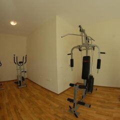Отель Oasis Beach Resort Kamchia Болгария, Варна - отзывы, цены и фото номеров - забронировать отель Oasis Beach Resort Kamchia онлайн фитнесс-зал