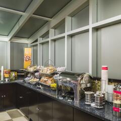 Отель Hampton Inn Manhattan/Times Square South США, Нью-Йорк - отзывы, цены и фото номеров - забронировать отель Hampton Inn Manhattan/Times Square South онлайн питание