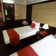 Отель Halong Majestic Legend Cruise комната для гостей фото 3