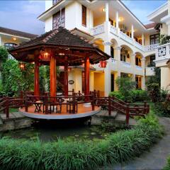 Lotus Hoi An Boutique Hotel & Spa Хойан