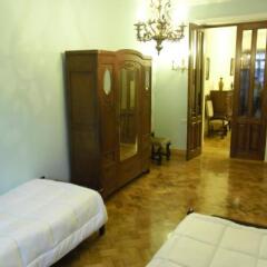 Отель Elena Hostel Грузия, Тбилиси - 2 отзыва об отеле, цены и фото номеров - забронировать отель Elena Hostel онлайн комната для гостей фото 2