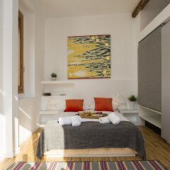 Отель SingularStays El balcón de Manet Испания, Валенсия - отзывы, цены и фото номеров - забронировать отель SingularStays El balcón de Manet онлайн комната для гостей