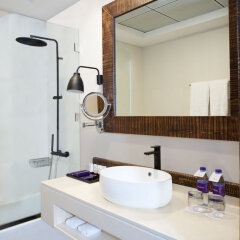 Отель Park Regis Boutique Hotel ОАЭ, Дубай - отзывы, цены и фото номеров - забронировать отель Park Regis Boutique Hotel онлайн ванная