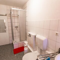 Отель Freie-Zimmer-Leipzig ванная фото 2