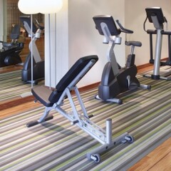 Отель Hilton Brussels City фитнесс-зал фото 4
