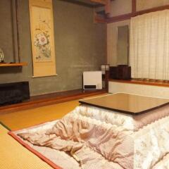 Отель Guesthouse Fujizakura Яманакако комната для гостей фото 3