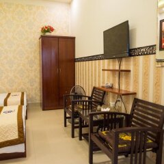 Отель Ngo Homestay Хойан в номере