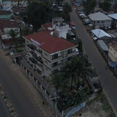 Отель The Swiss Freetown Сьерра-Леоне, Фритаун - отзывы, цены и фото номеров - забронировать отель The Swiss Freetown онлайн фото 2