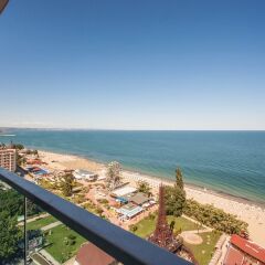 Отель INTERNATIONAL Hotel Casino & Tower Suites Болгария, Золотые пески - 2 отзыва об отеле, цены и фото номеров - забронировать отель INTERNATIONAL Hotel Casino & Tower Suites онлайн балкон